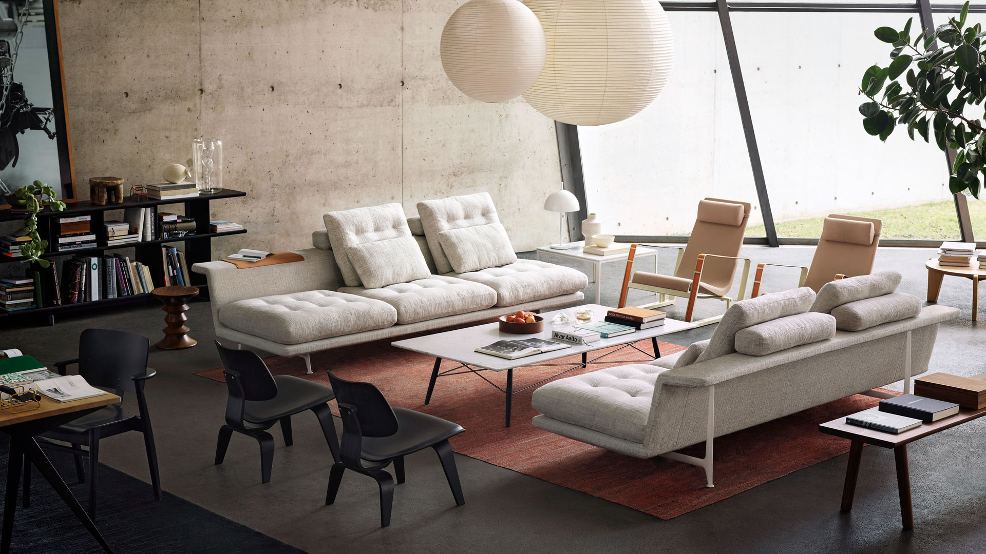 开云（中国） - 桌几|办公桌|办公家具|设计师家具|指南针方向桌